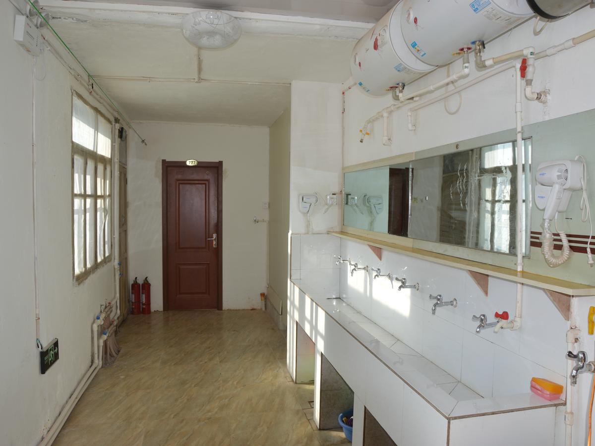 Snow Valley International Hostel Wuchang  المظهر الخارجي الصورة